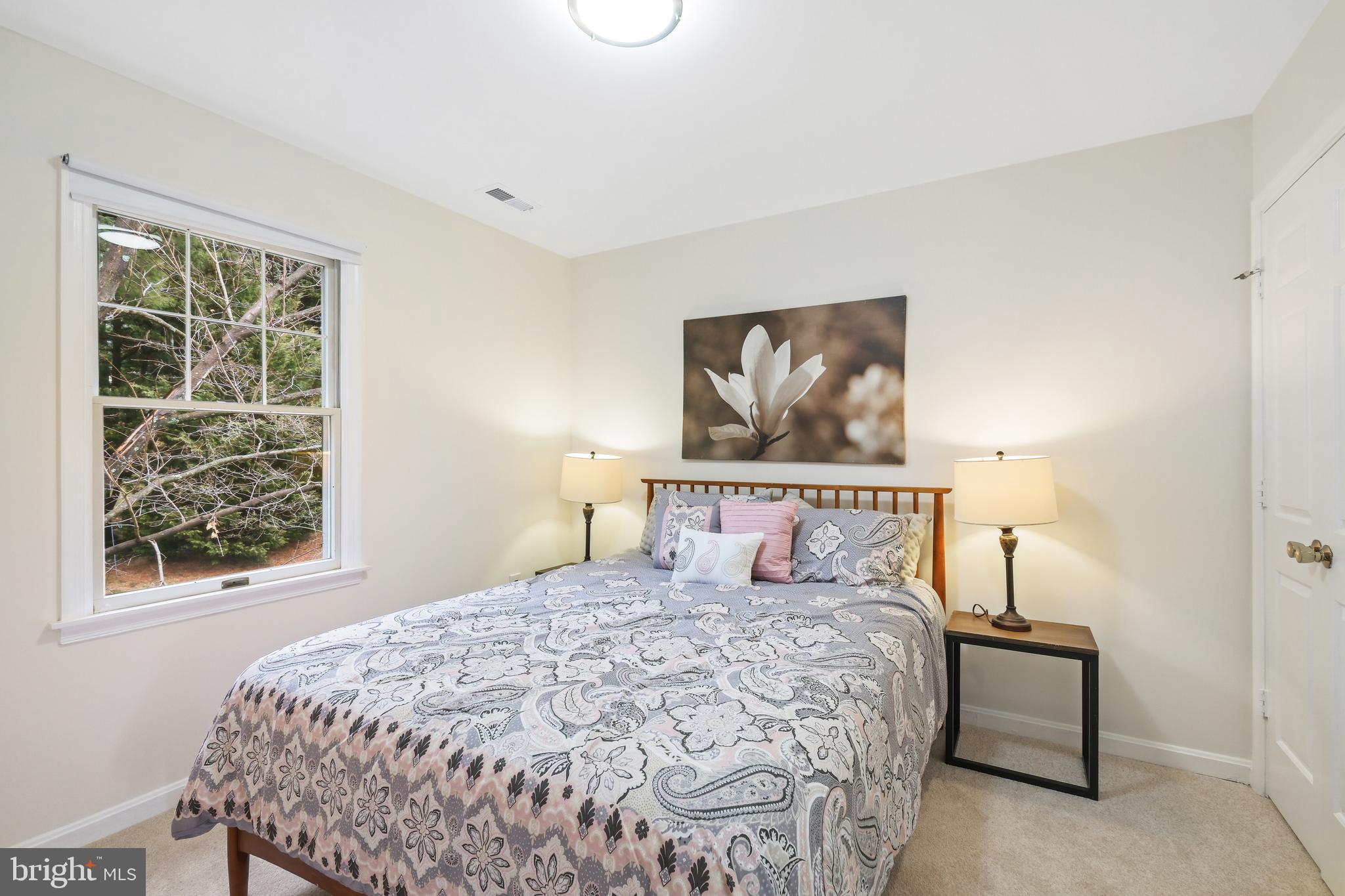 TIMBERLAWN - Residential