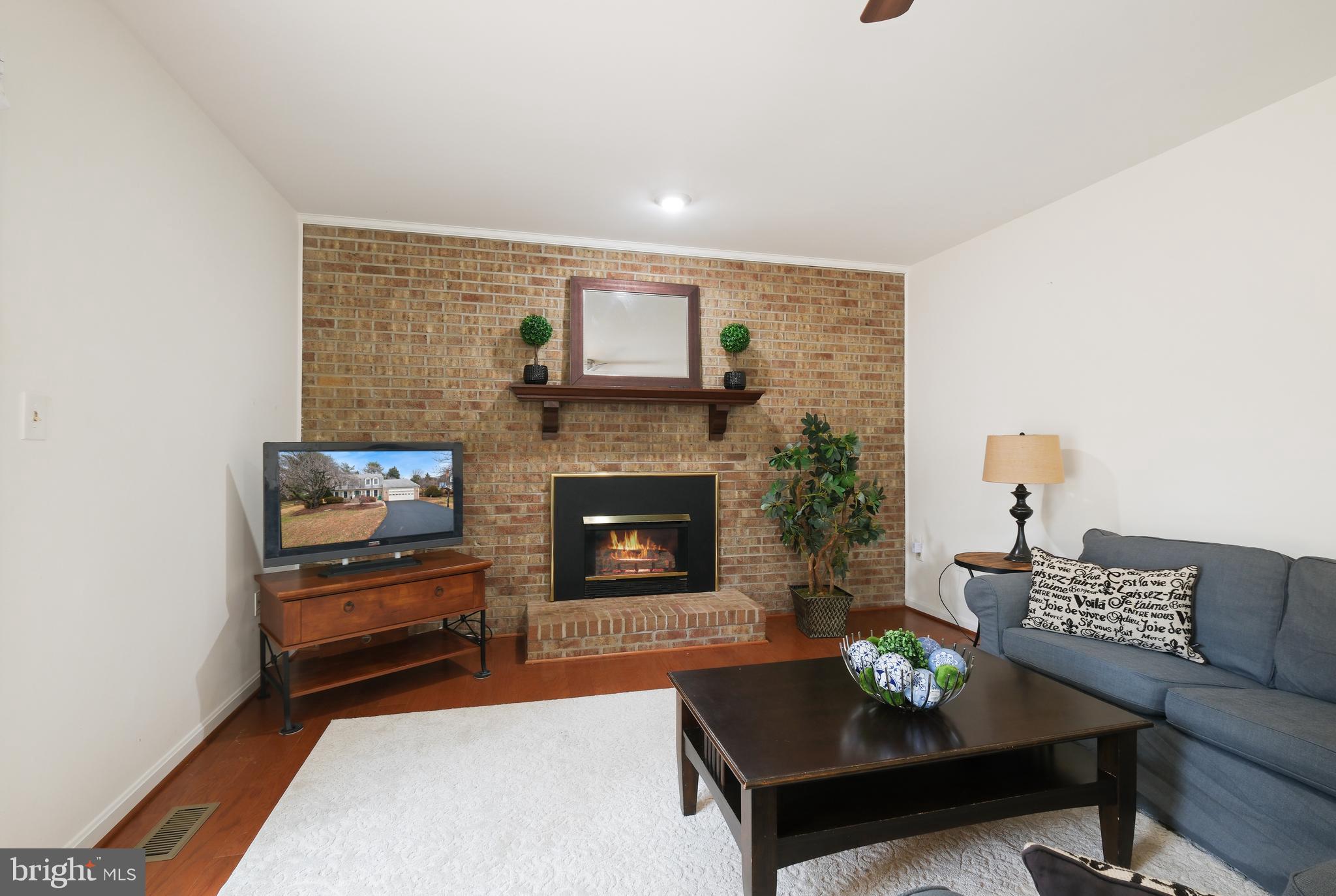 TIMBERLAWN - Residential