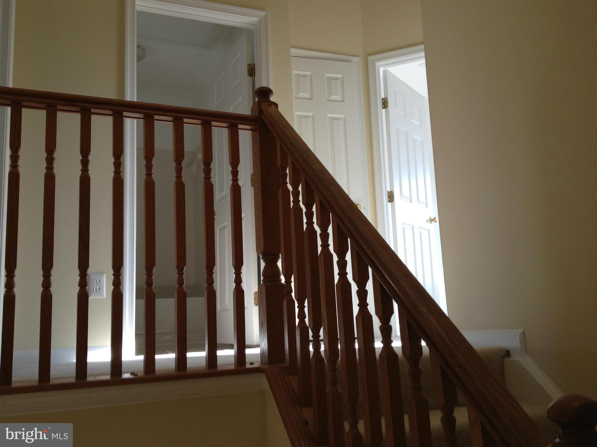 ASHBURN VILLAGE - Residential