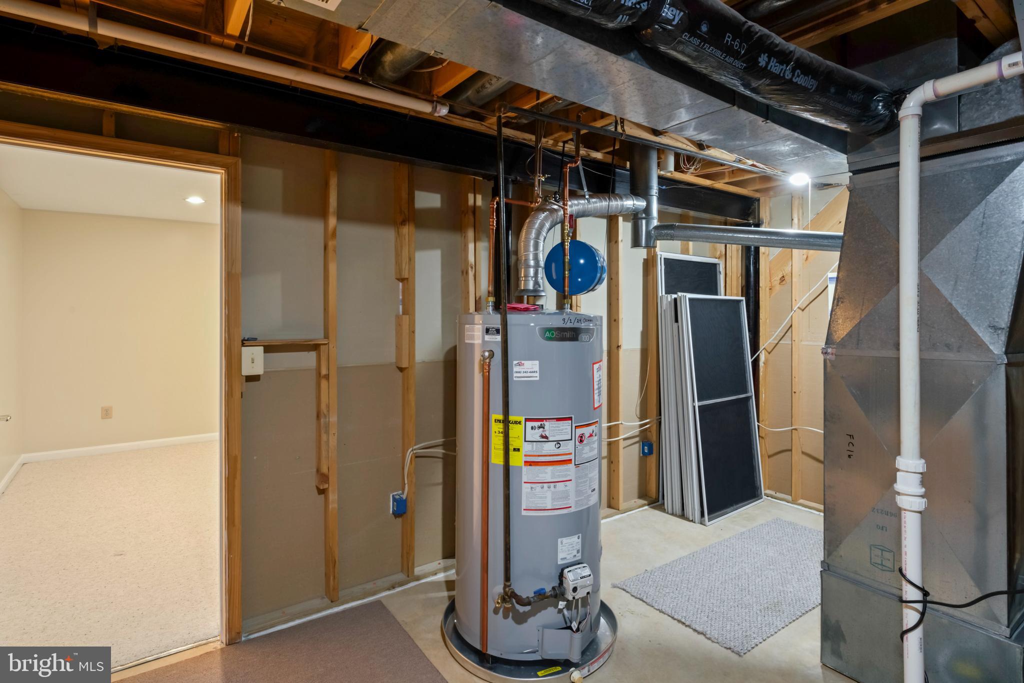 FRANKLIN CORNER - Residential