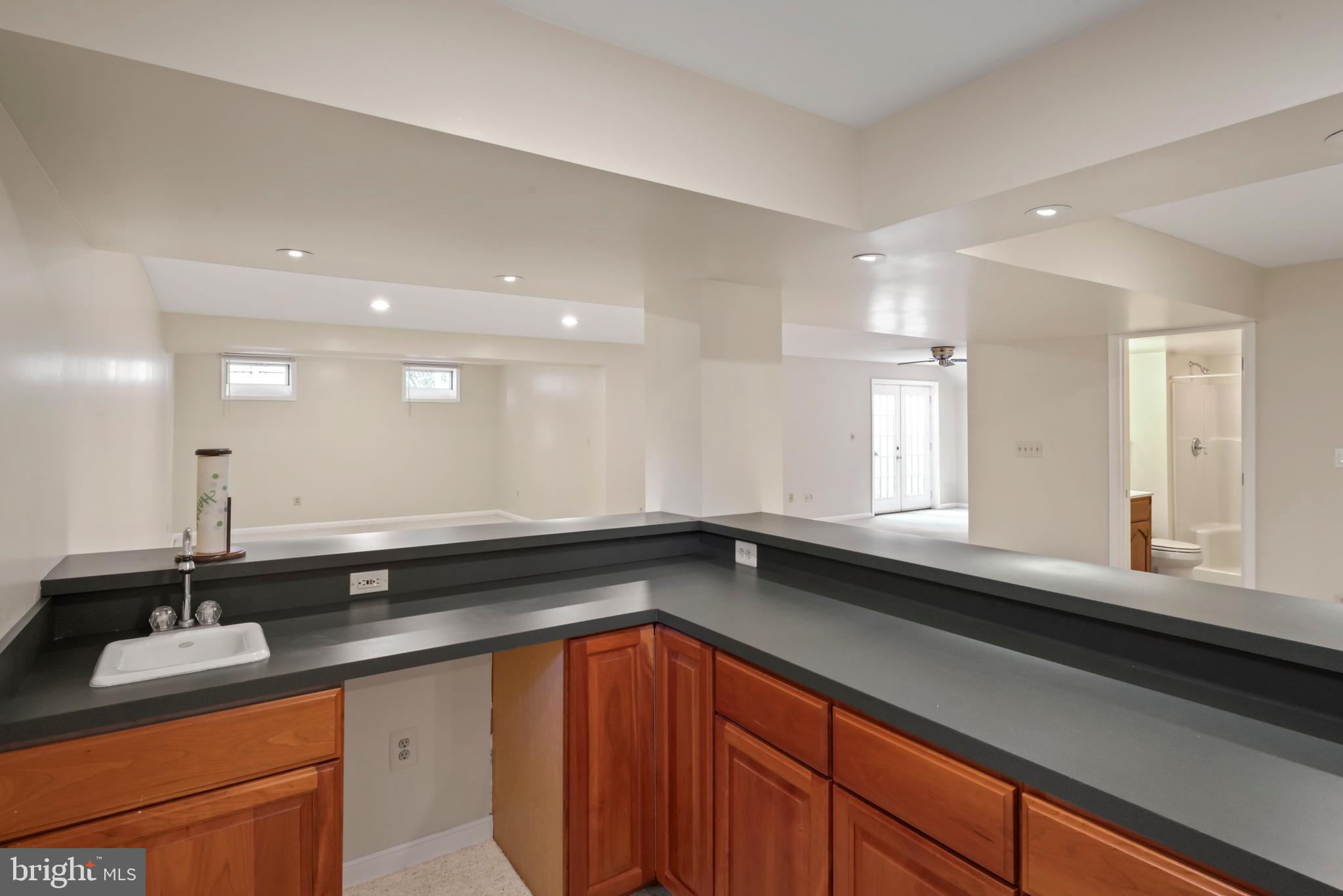 FRANKLIN CORNER - Residential