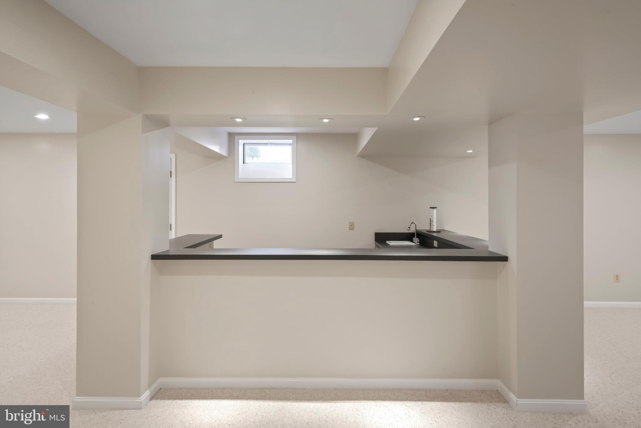 FRANKLIN CORNER - Residential