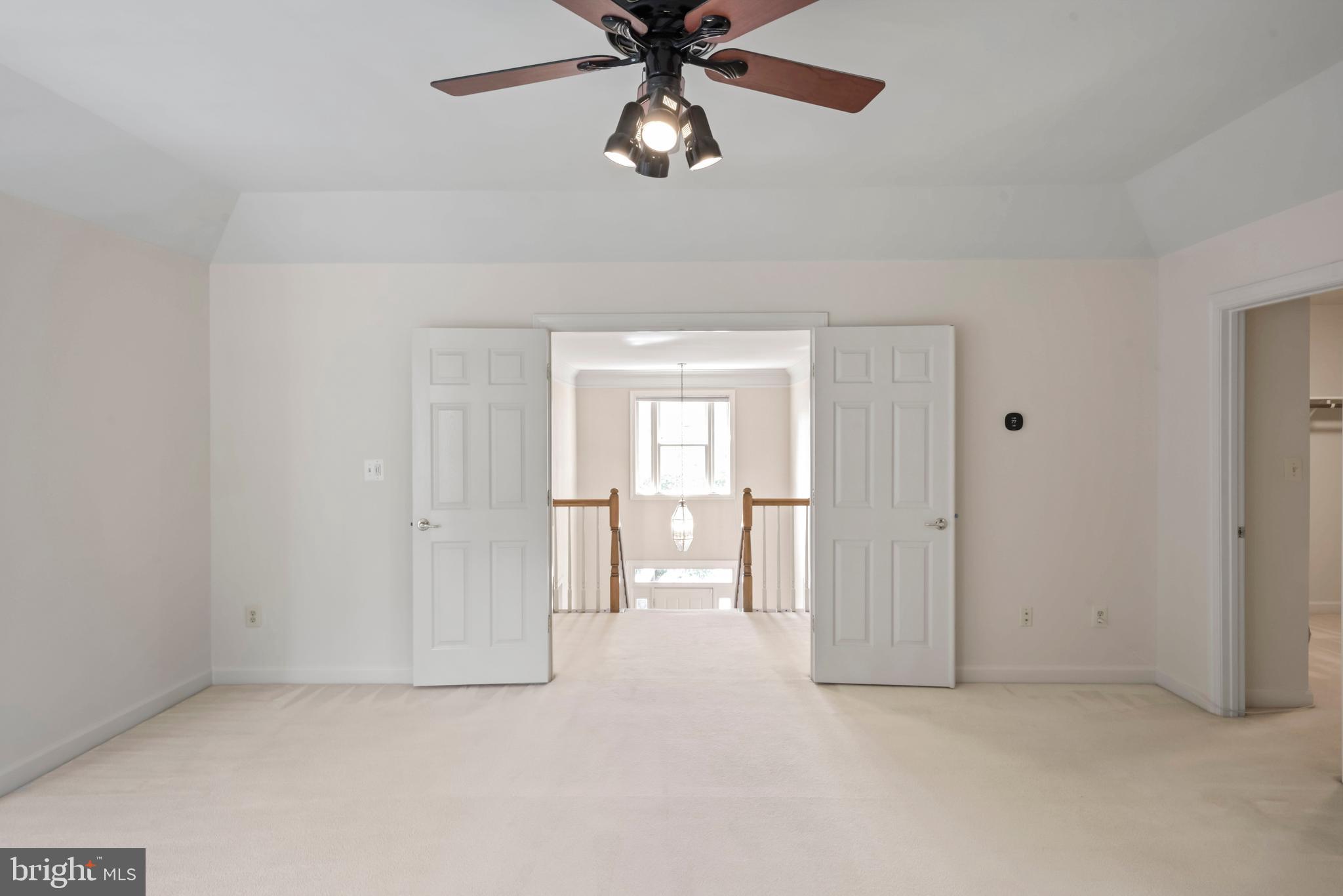 FRANKLIN CORNER - Residential