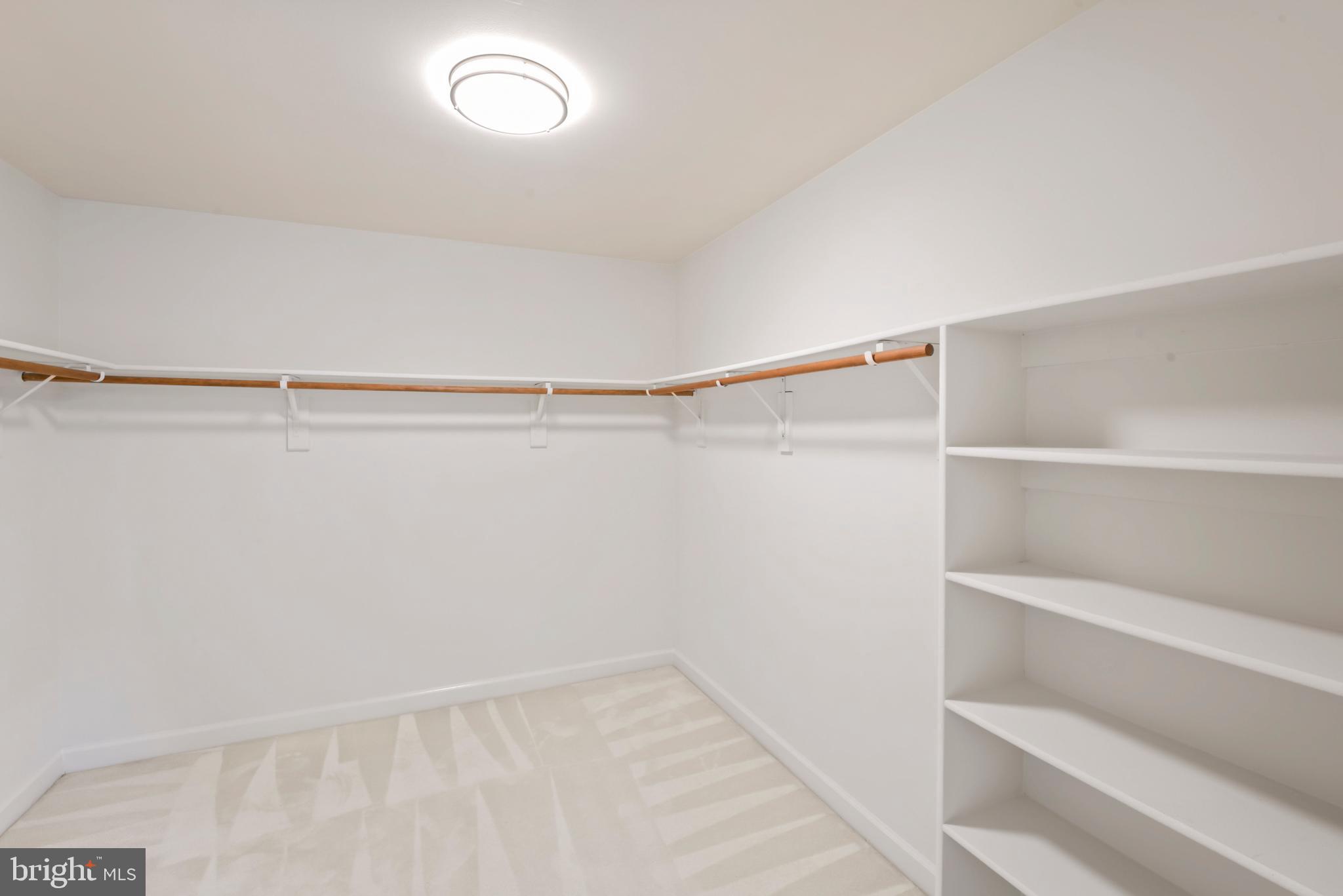 FRANKLIN CORNER - Residential