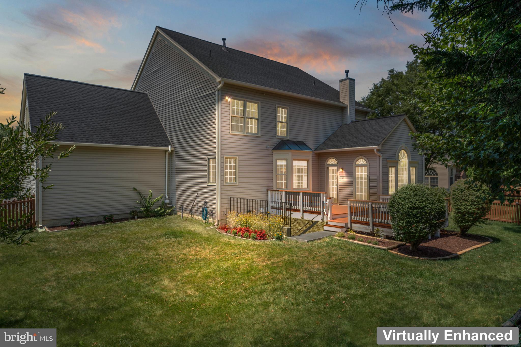 FRANKLIN CORNER - Residential