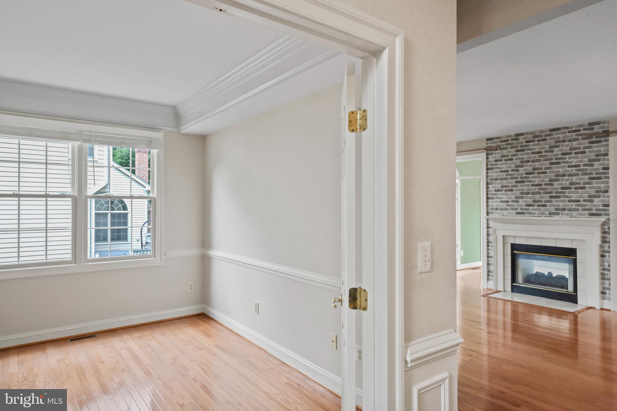 FRANKLIN CORNER - Residential