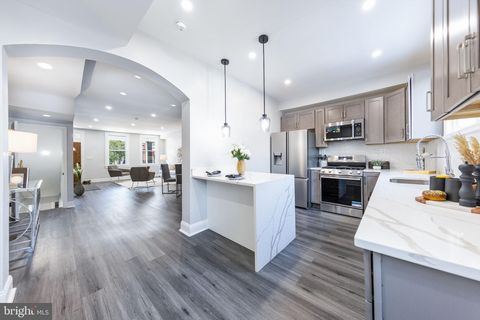 724 15TH STREET SE WASHINGTON DC 20003