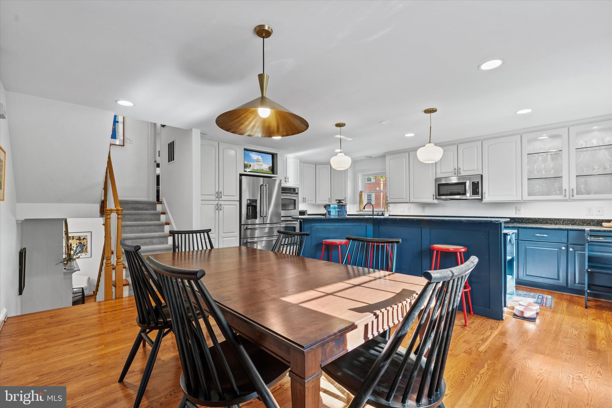 KINGS MANOR TOWNE HOUSES - Residential Lease