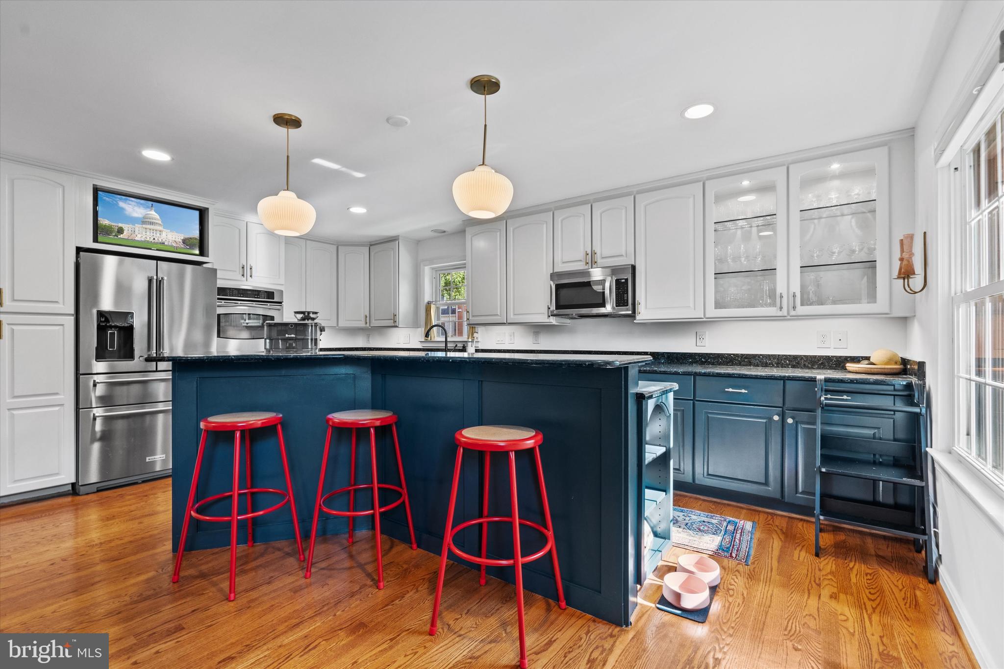 KINGS MANOR TOWNE HOUSES - Residential Lease