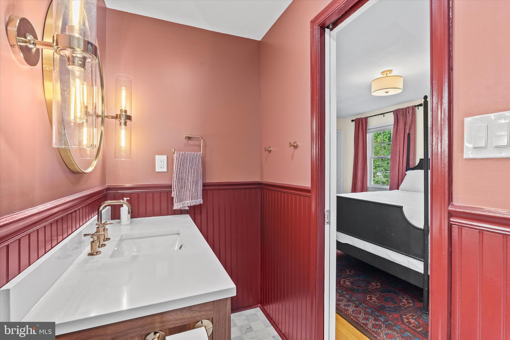 KINGS MANOR TOWNE HOUSES - Residential Lease