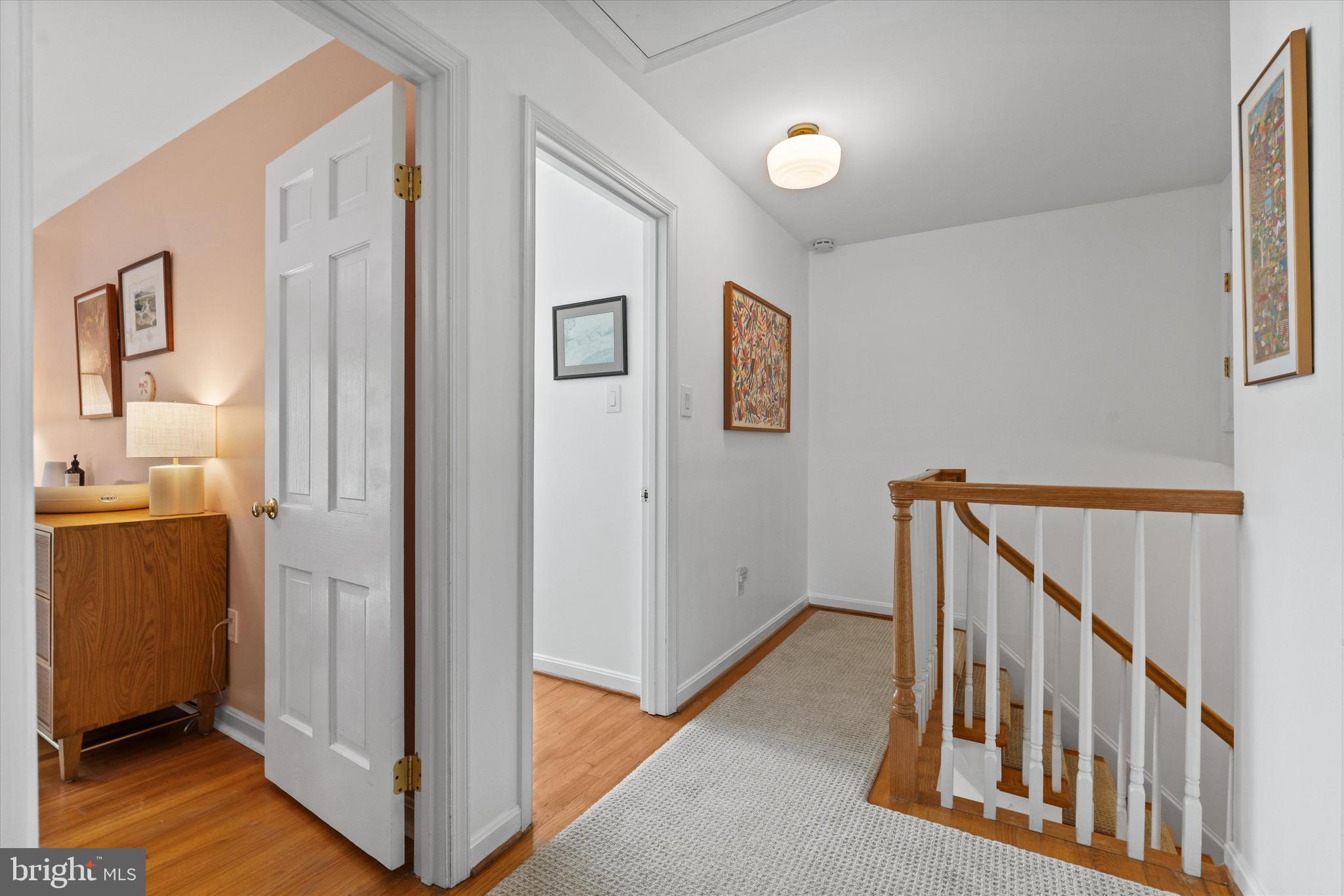 KINGS MANOR TOWNE HOUSES - Residential Lease