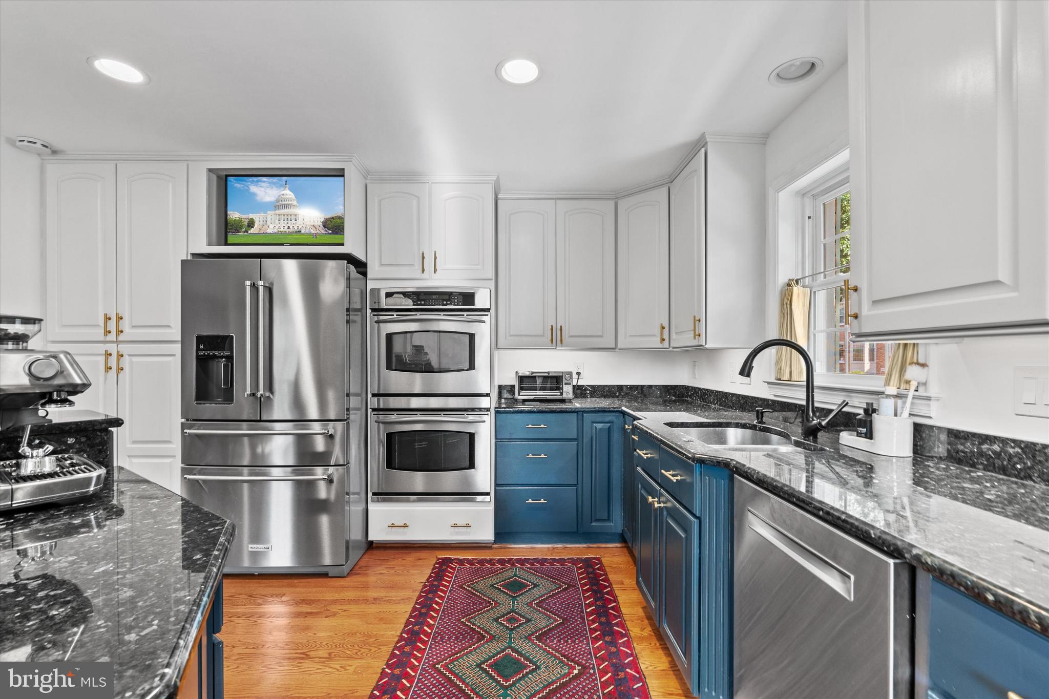 KINGS MANOR TOWNE HOUSES - Residential Lease