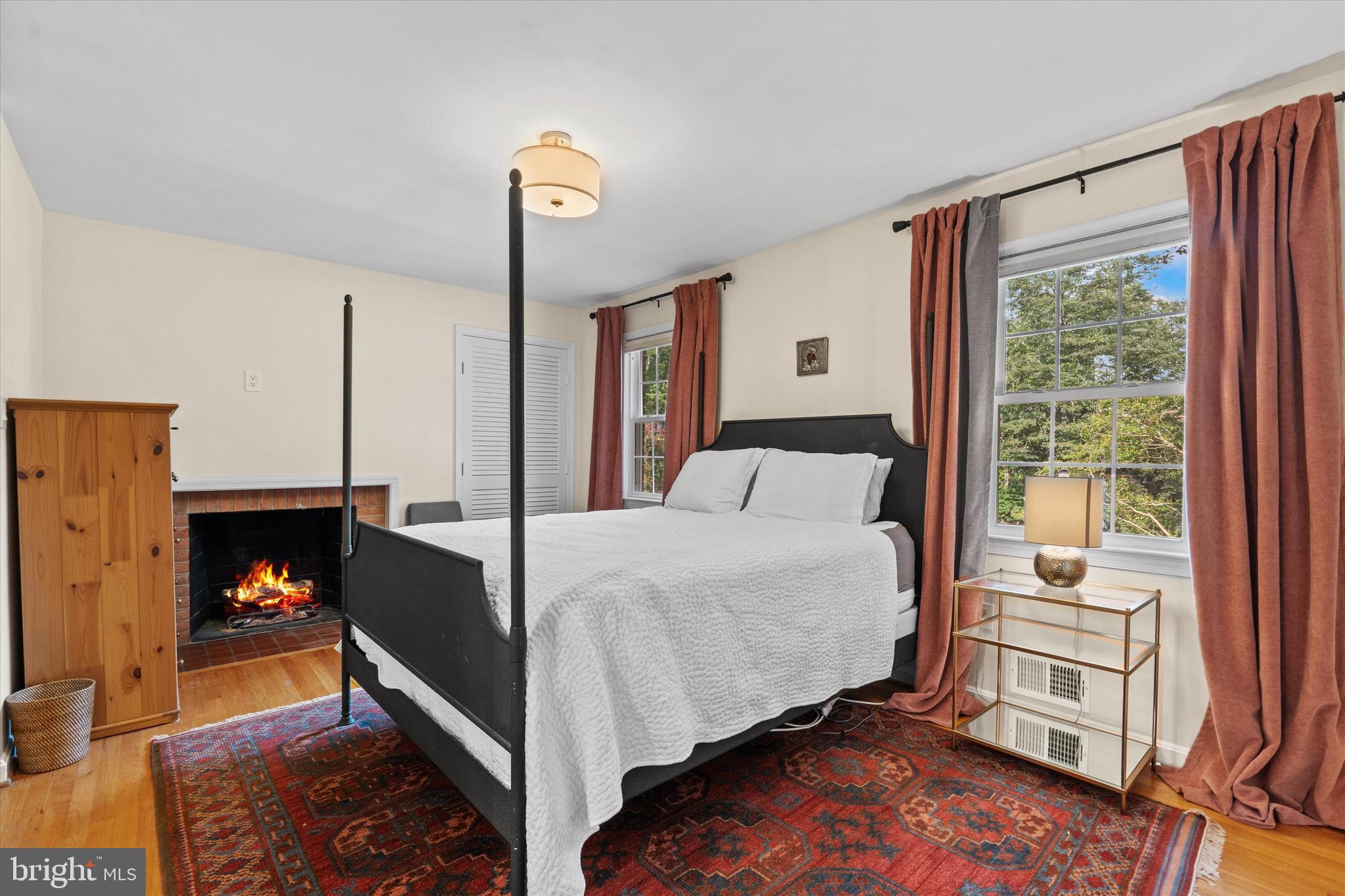 KINGS MANOR TOWNE HOUSES - Residential Lease