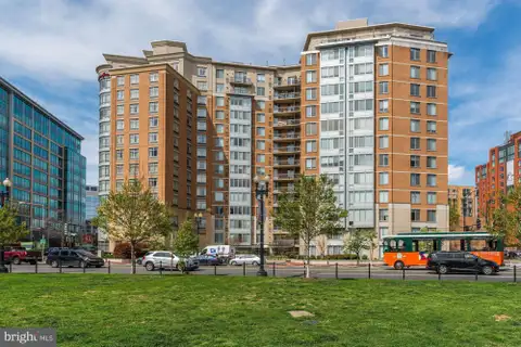 MLS: DCDC2277532