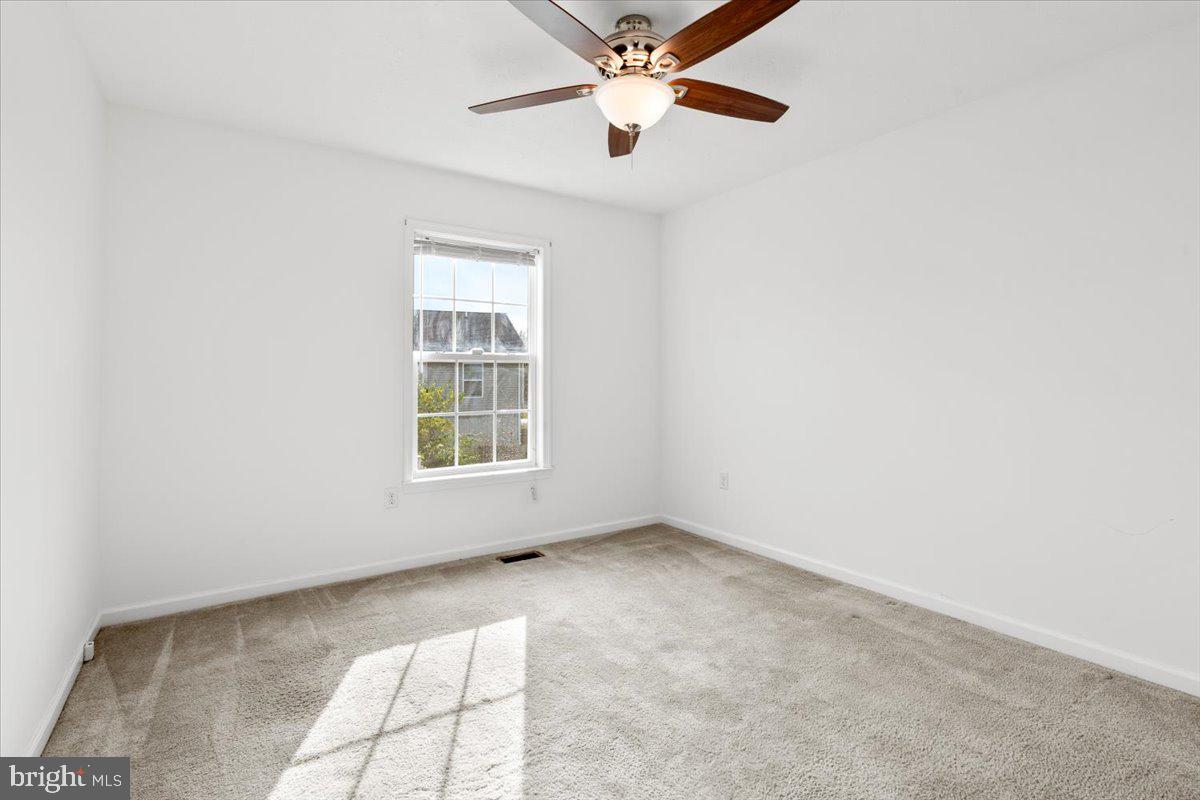 SPRING HILL - Residential Lease