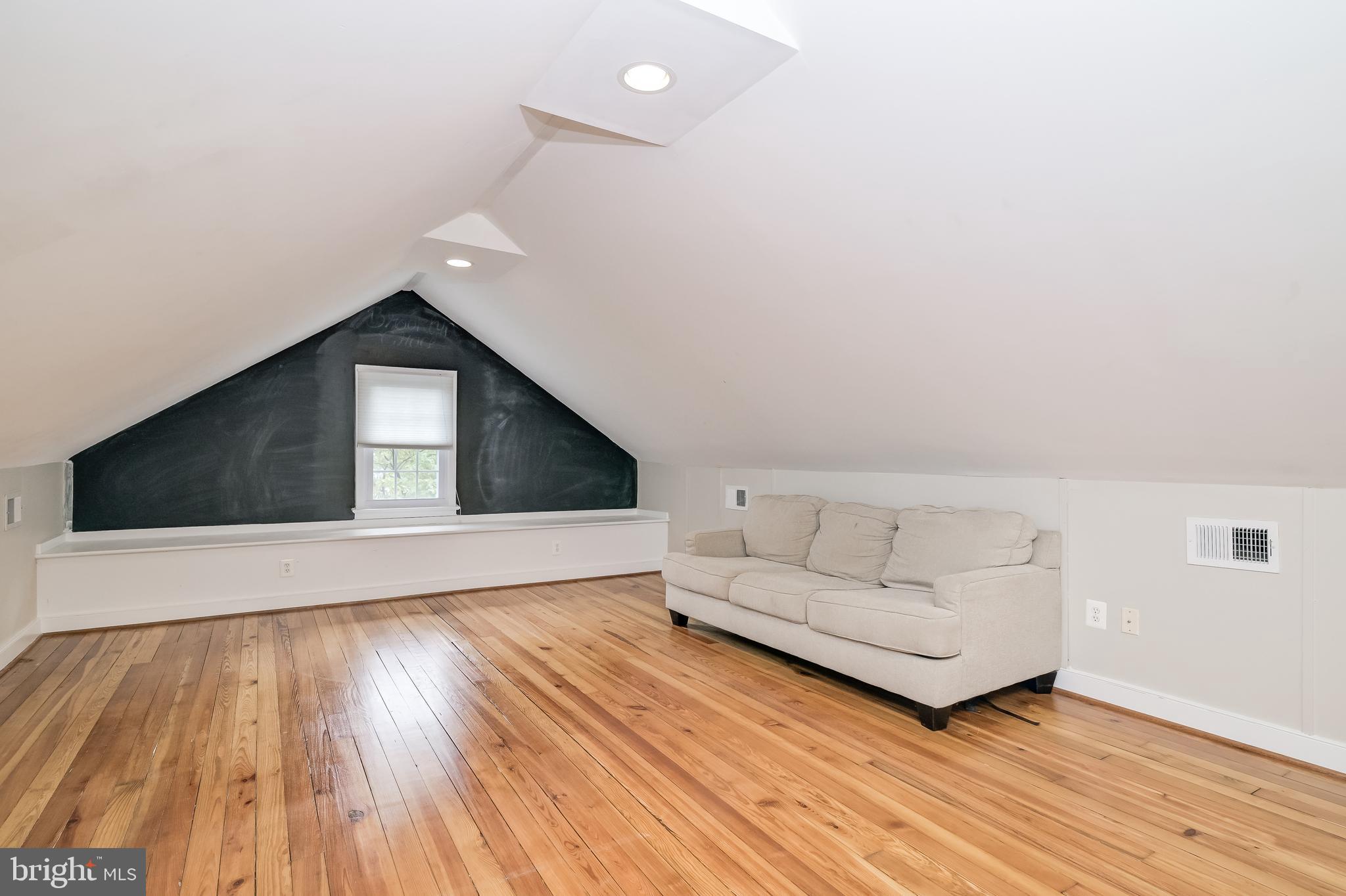 WEST END PARK - Residential