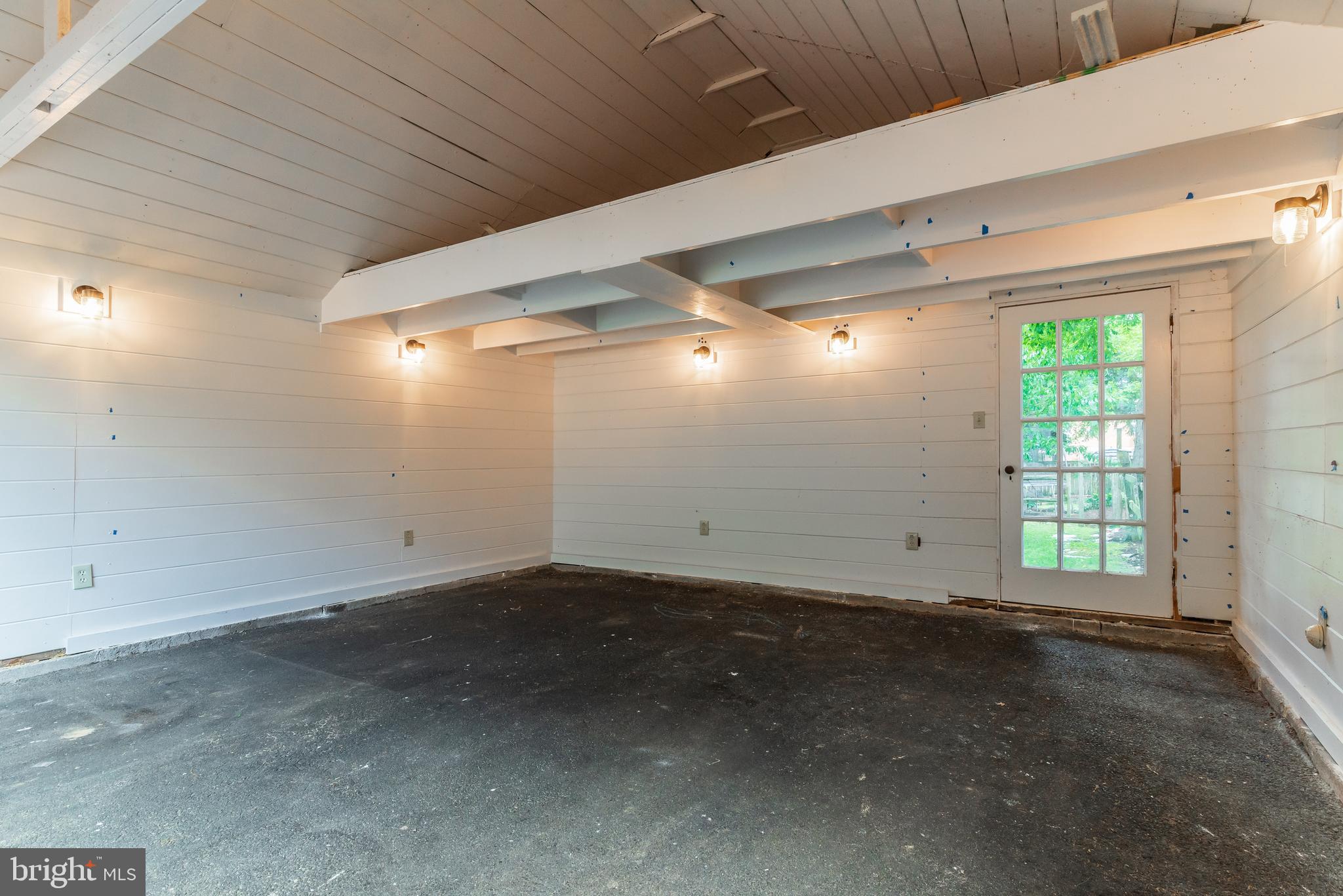 WEST END PARK - Residential