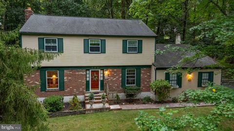 402 NORWOOD ROAD DOWNINGTOWN PA 19335