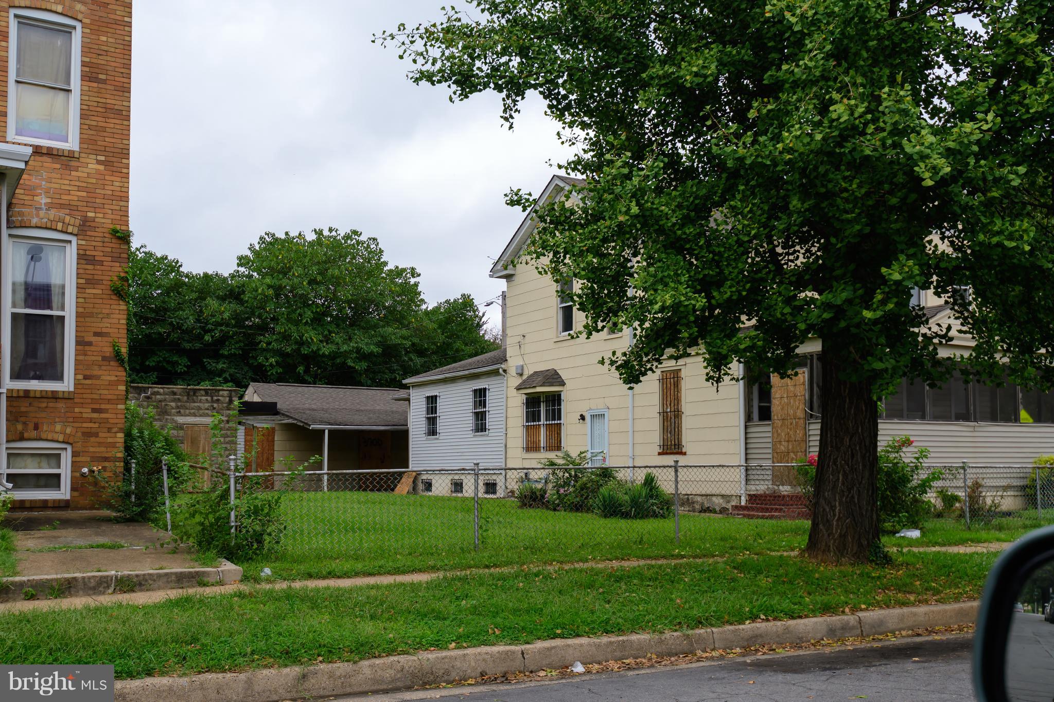 BROOKLYN - Residential