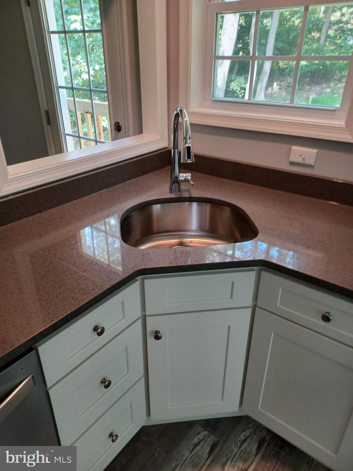 SHANNONDALE - Residential