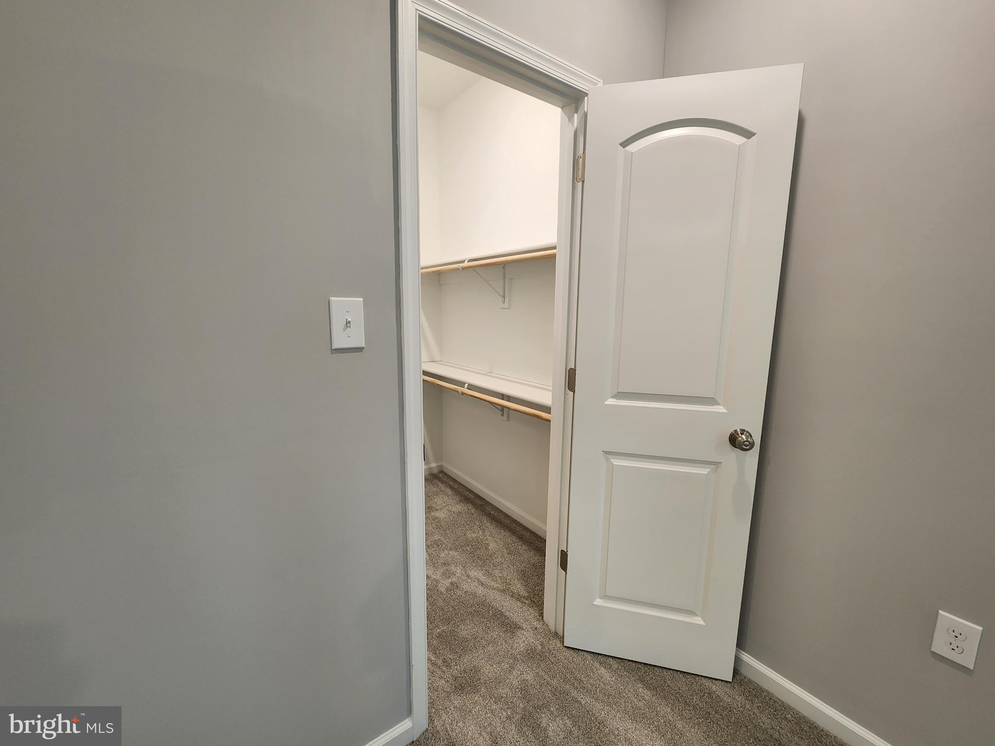 SHANNONDALE - Residential