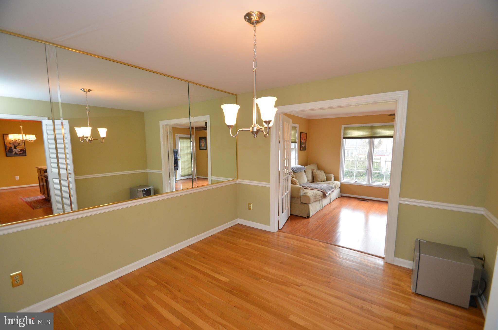 HAYFIELD FARM - Residential
