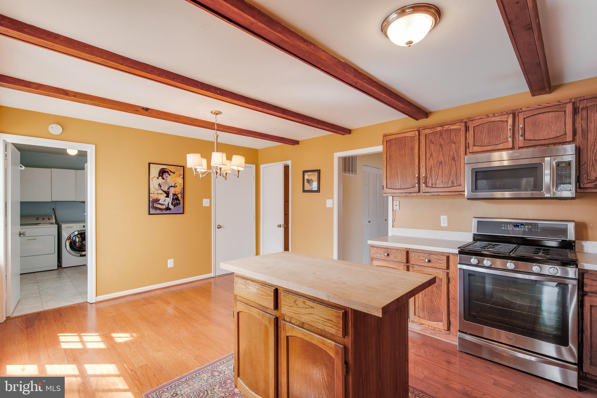 HAYFIELD FARM - Residential