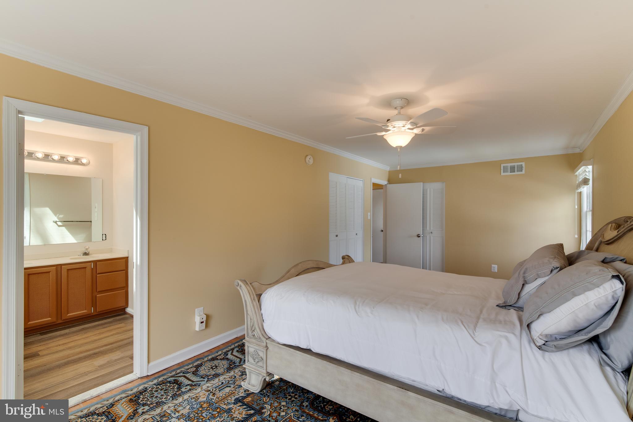 HAYFIELD FARM - Residential