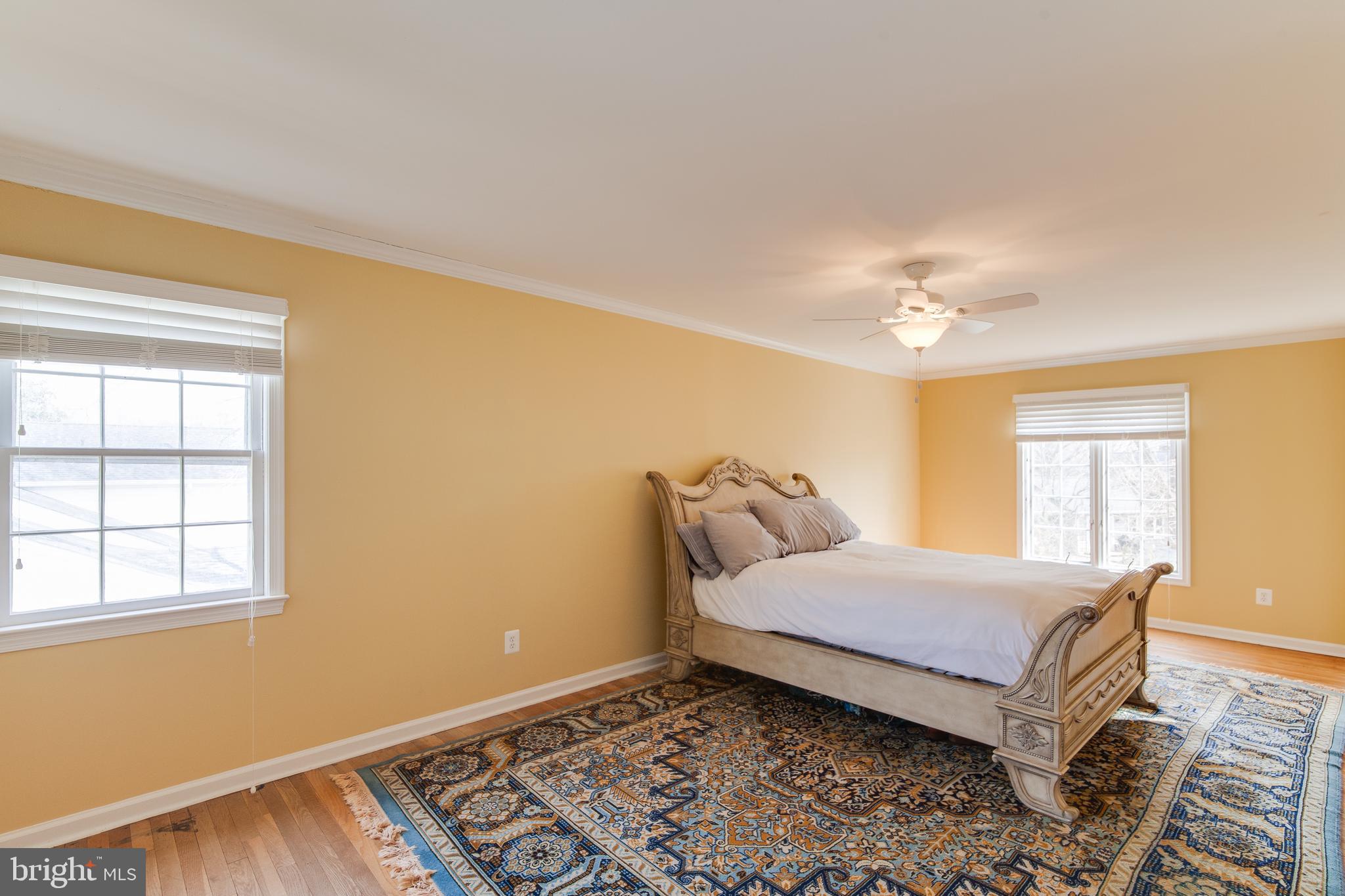 HAYFIELD FARM - Residential