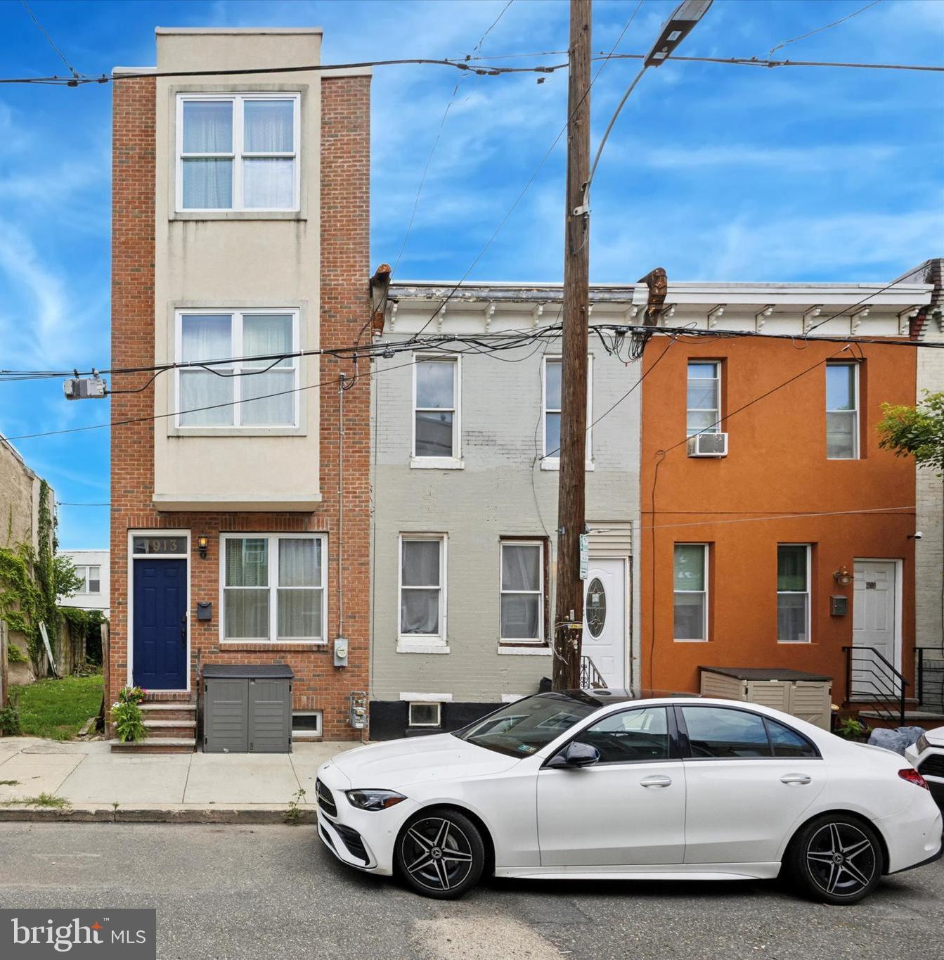 POINT BREEZE - Residential
