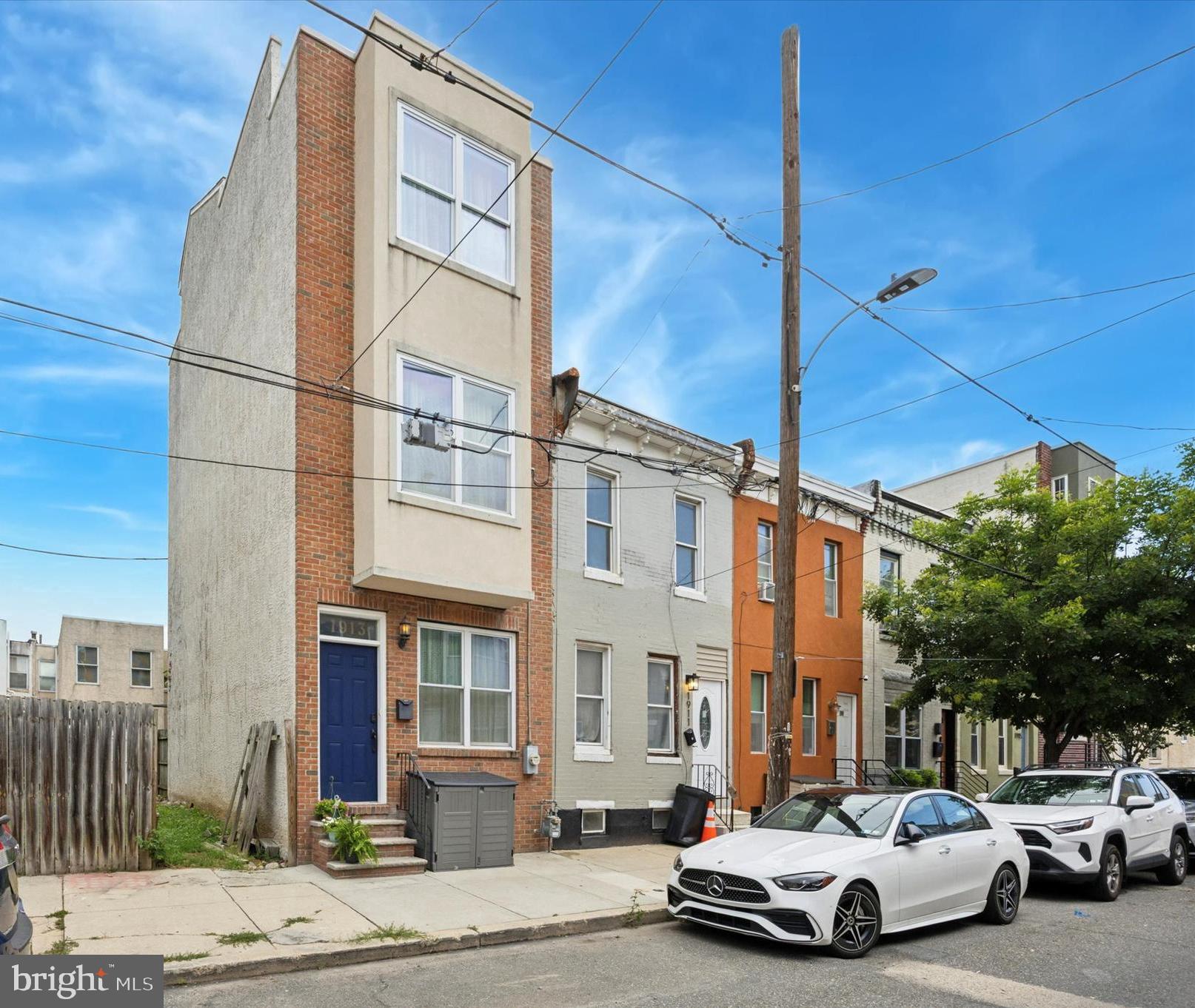 1913 TITAN STREET