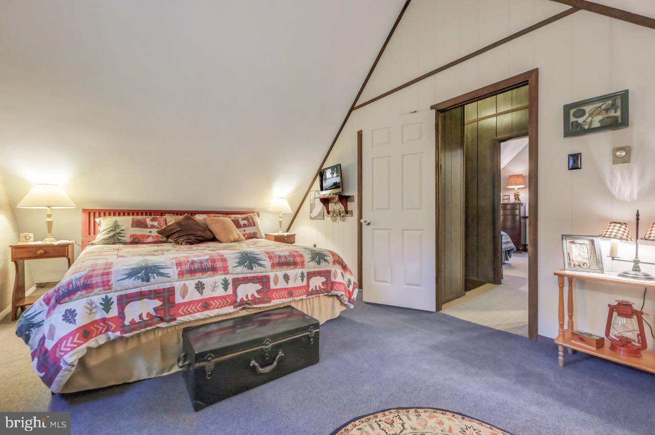 TOWAMENSING TRAILS - Residential