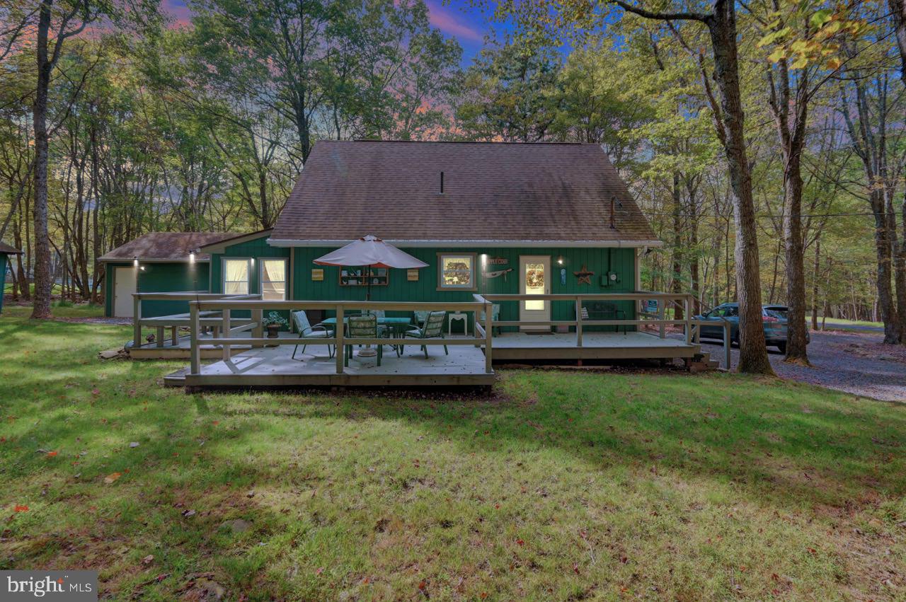 TOWAMENSING TRAILS - Residential