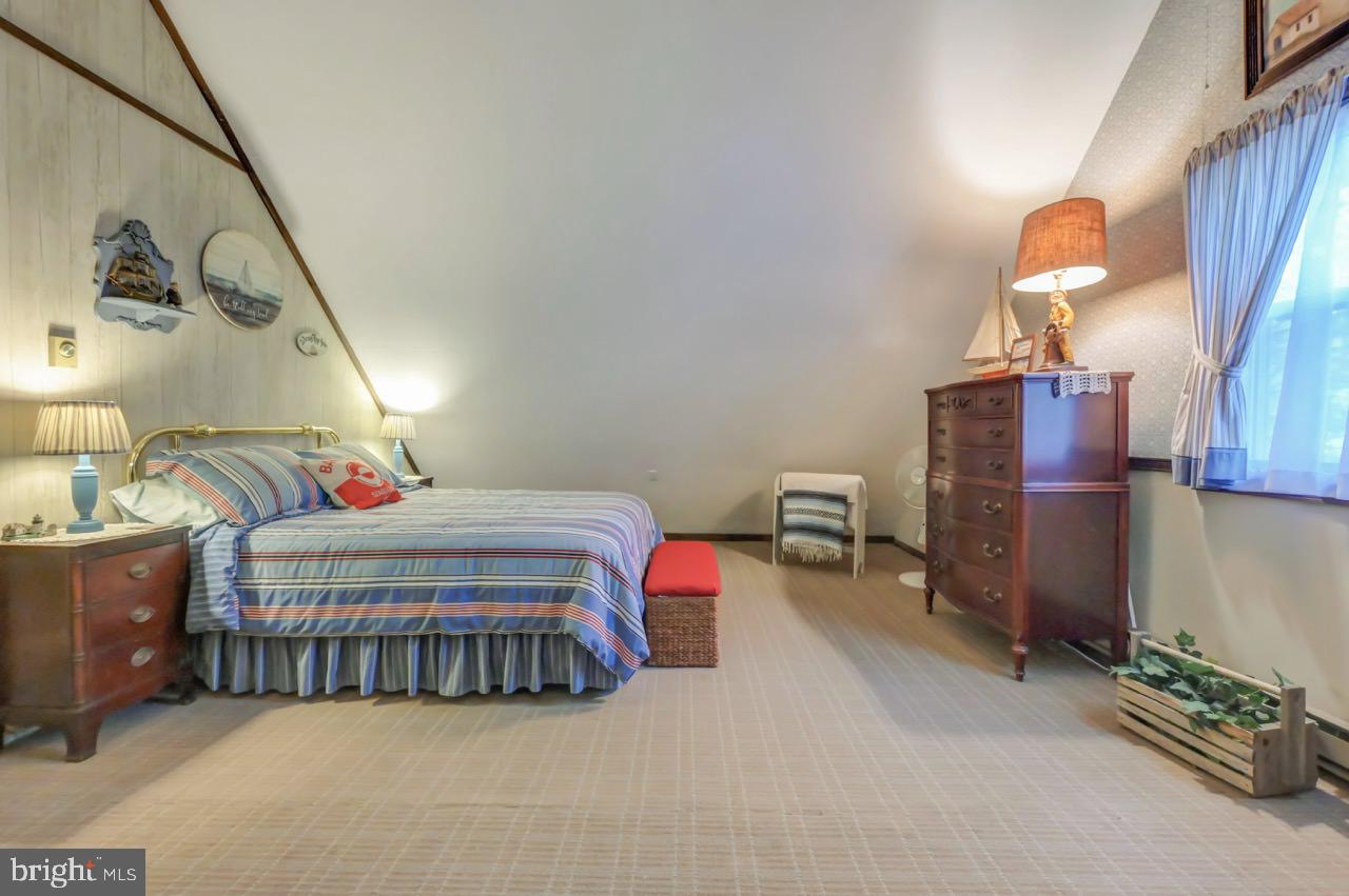 TOWAMENSING TRAILS - Residential