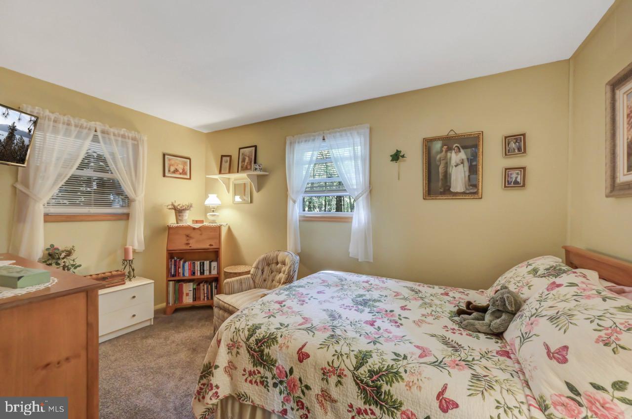 TOWAMENSING TRAILS - Residential