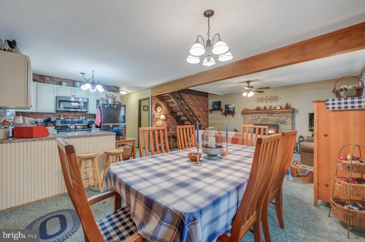 TOWAMENSING TRAILS - Residential