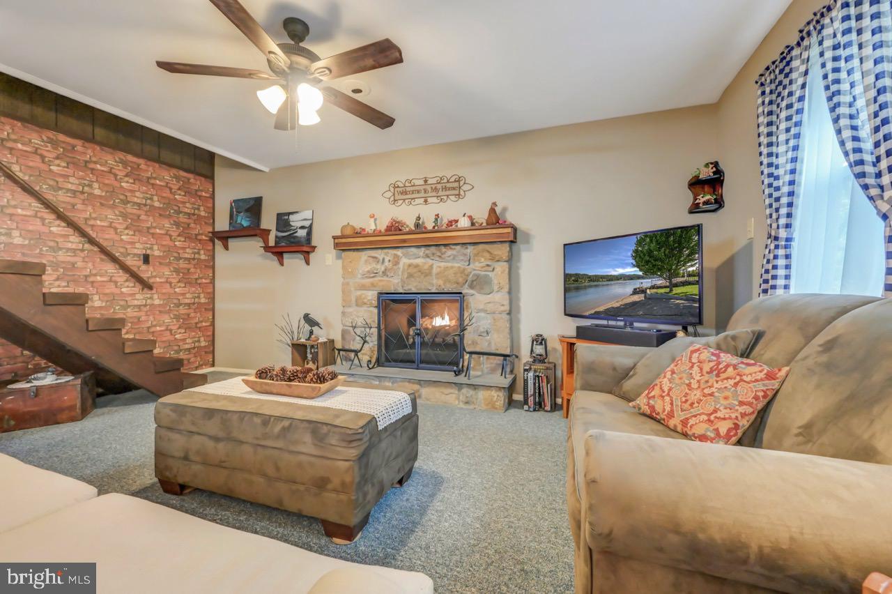 TOWAMENSING TRAILS - Residential