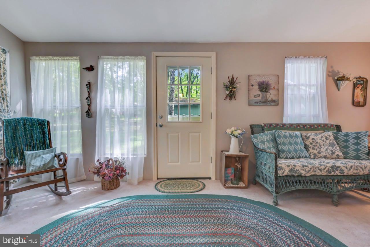 TOWAMENSING TRAILS - Residential