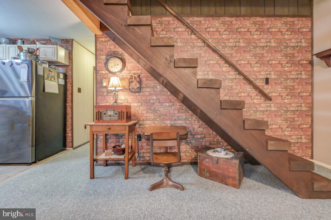 TOWAMENSING TRAILS - Residential