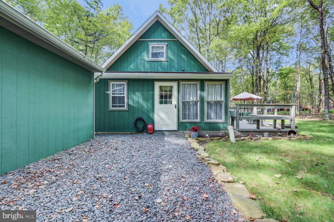 TOWAMENSING TRAILS - Residential