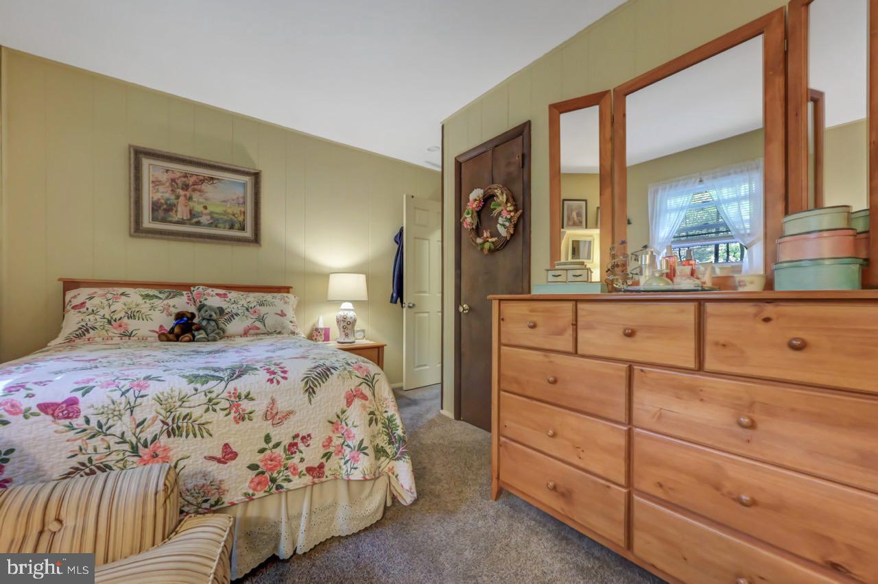 TOWAMENSING TRAILS - Residential