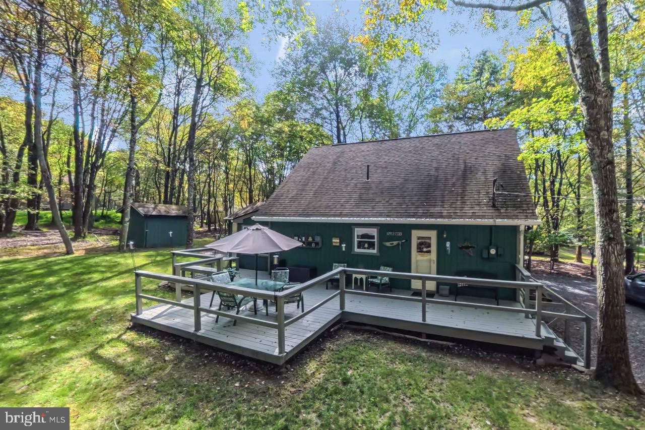 TOWAMENSING TRAILS - Residential