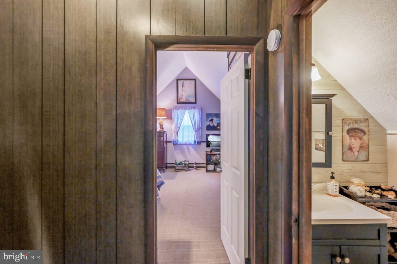 TOWAMENSING TRAILS - Residential