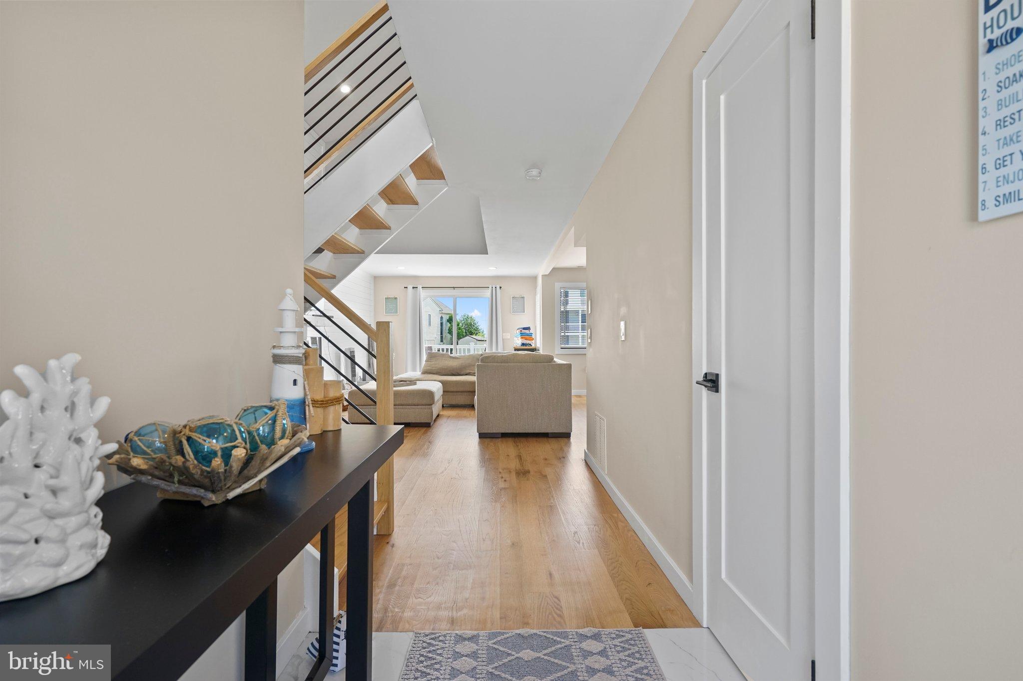 116 CLYDE LANE