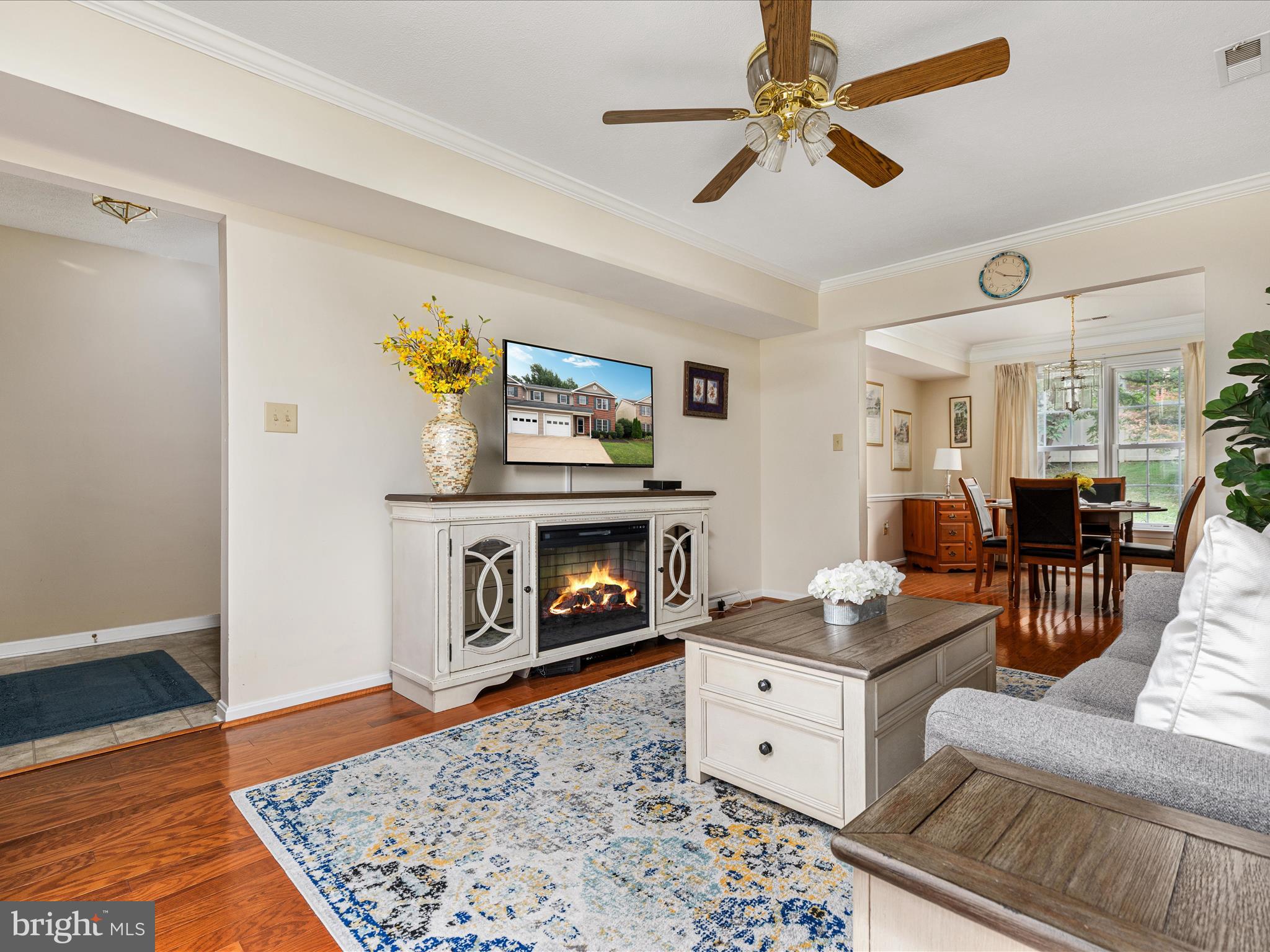 ACADEMY MANOR - Residential Lease