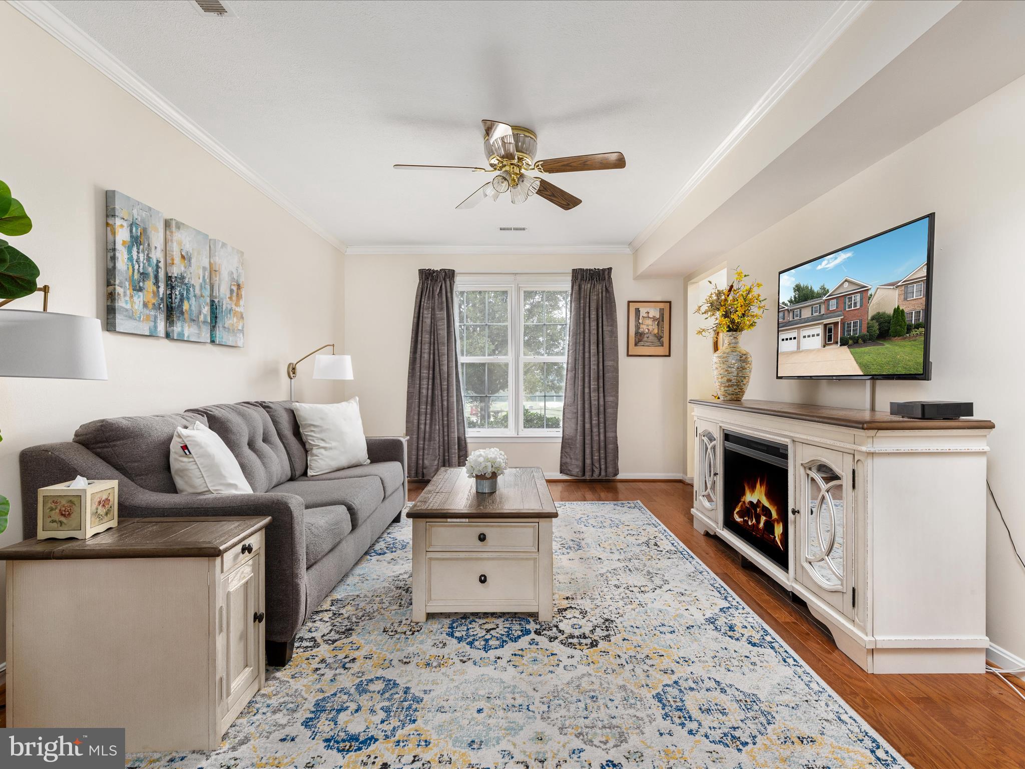 ACADEMY MANOR - Residential Lease