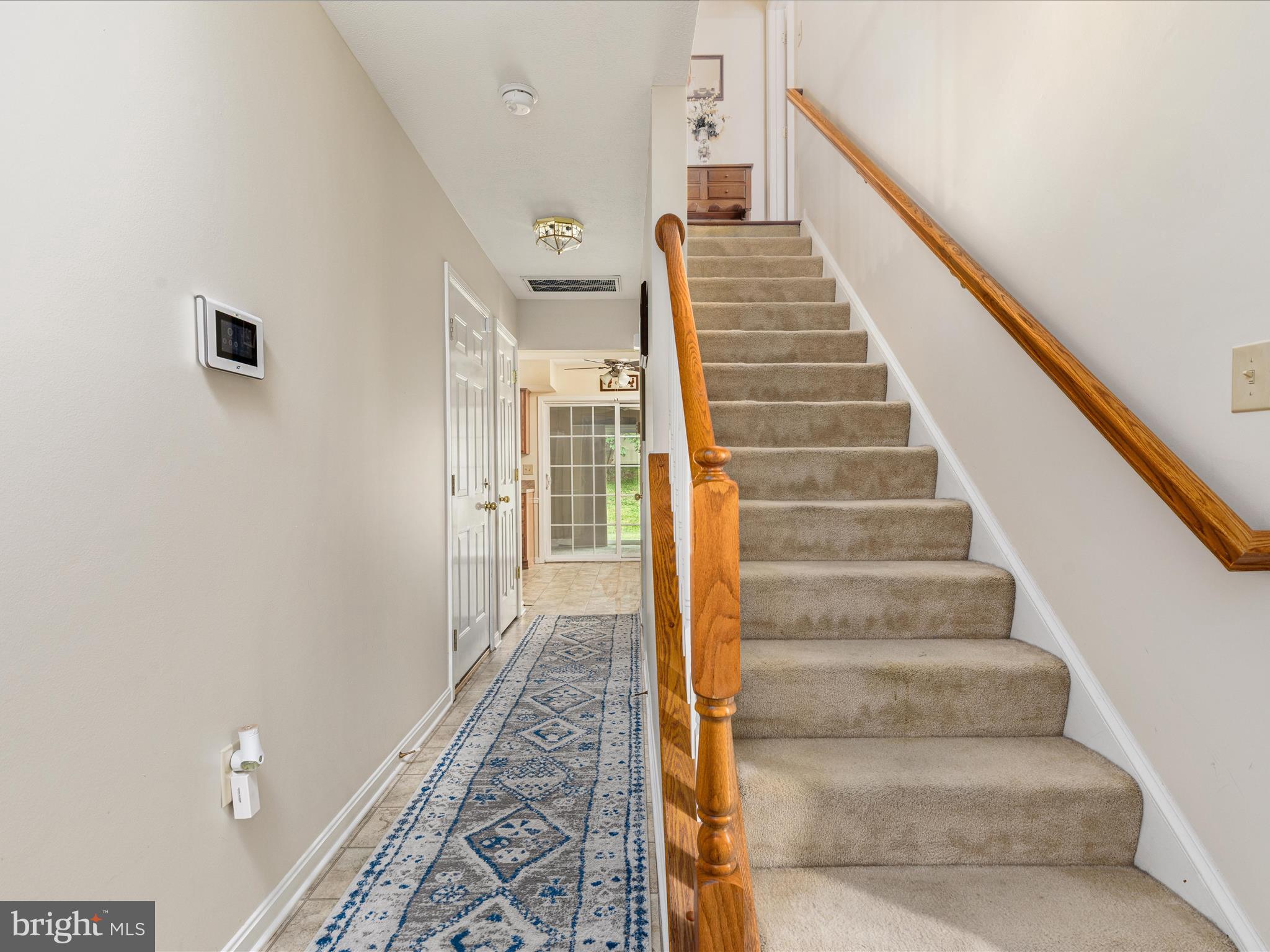 ACADEMY MANOR - Residential Lease