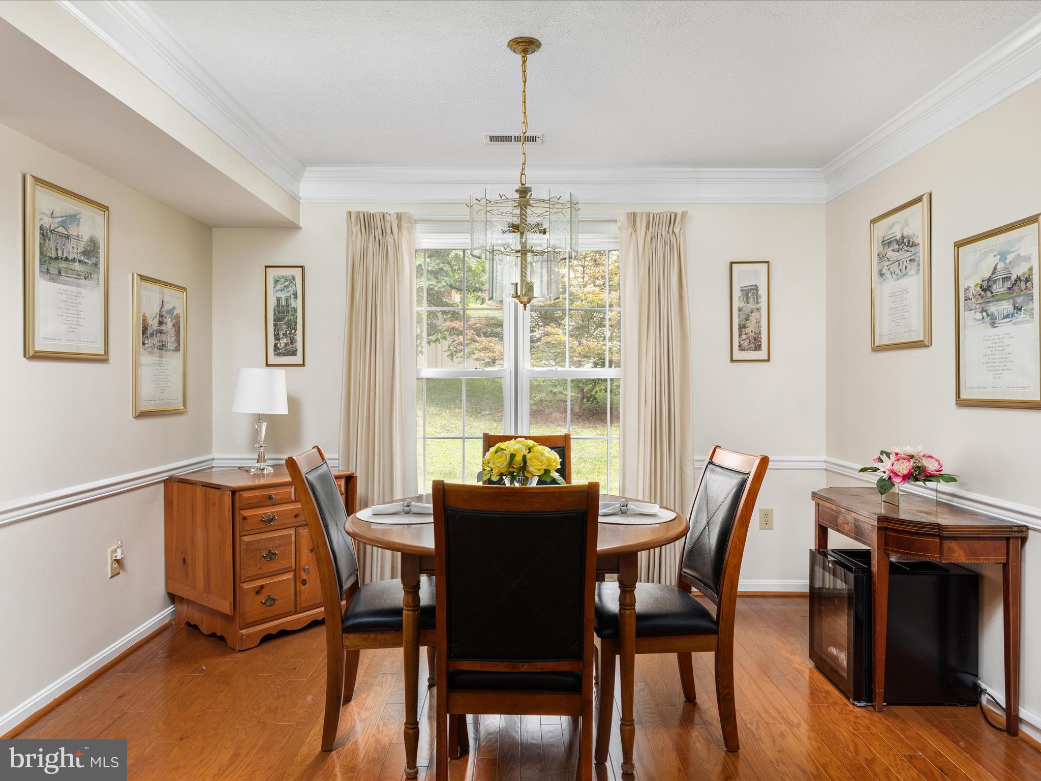 ACADEMY MANOR - Residential Lease