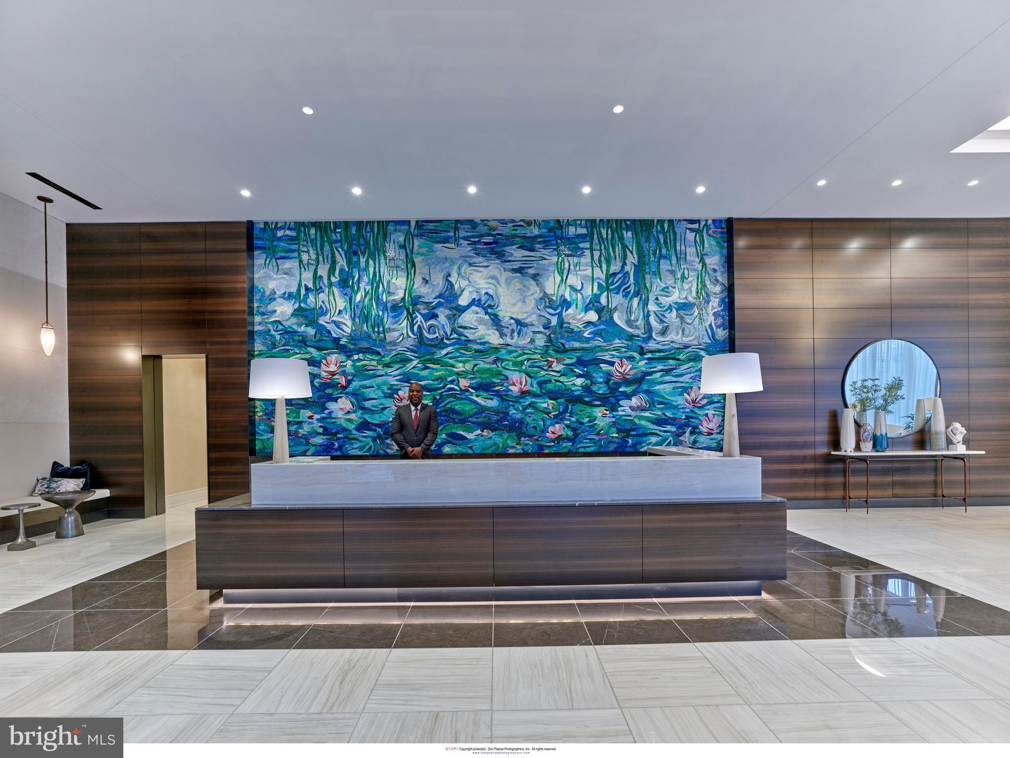 AVENUE OF THE ARTS - Residential