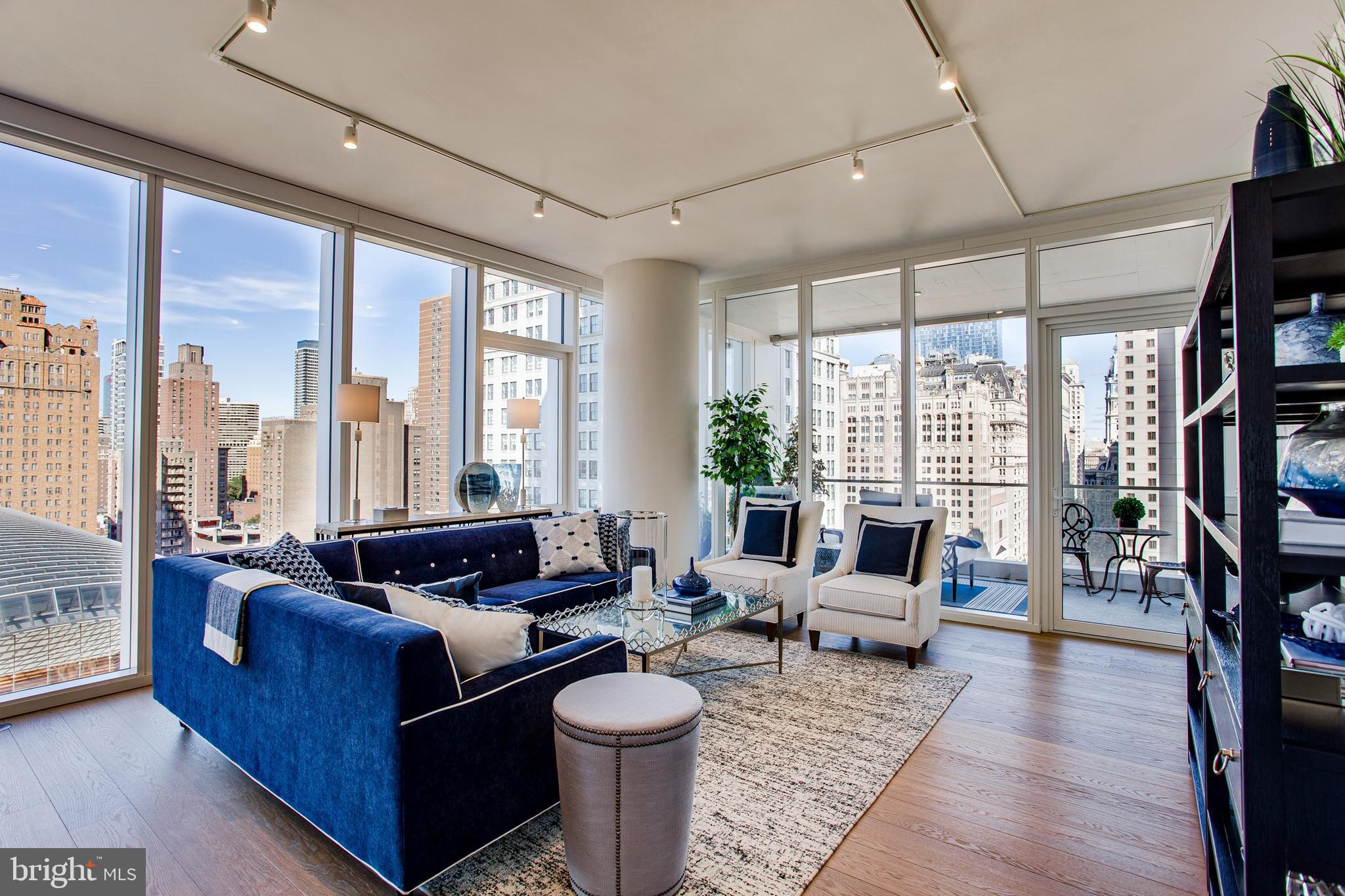 AVENUE OF THE ARTS - Residential